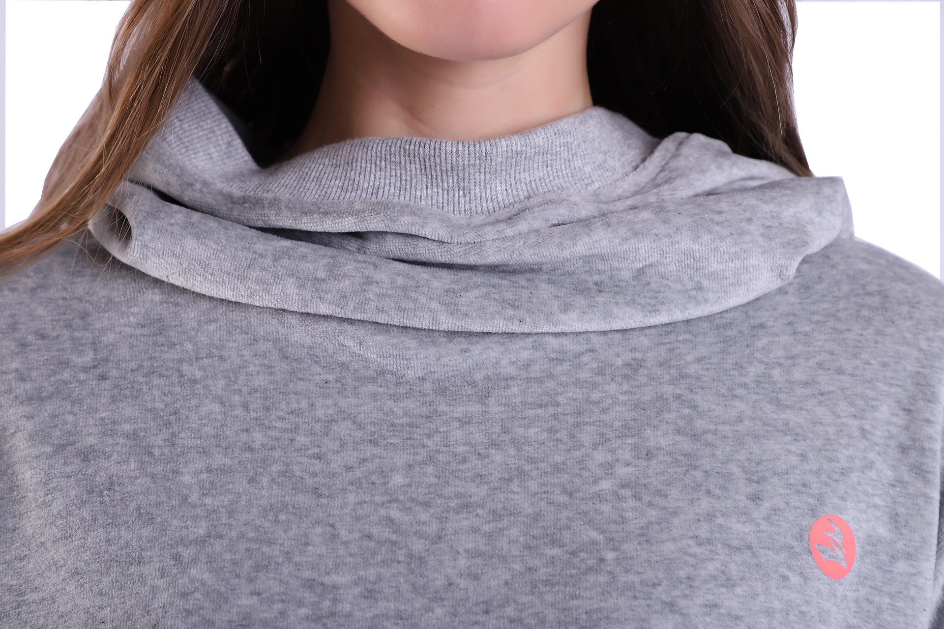 Sudadera con capucha atlética gris para mujer Camiseta de terciopelo técnico con cuello de capucha alto
